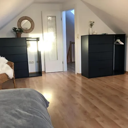 Appartement Am Kreuzberg Fuer 4 Personen Medlingen